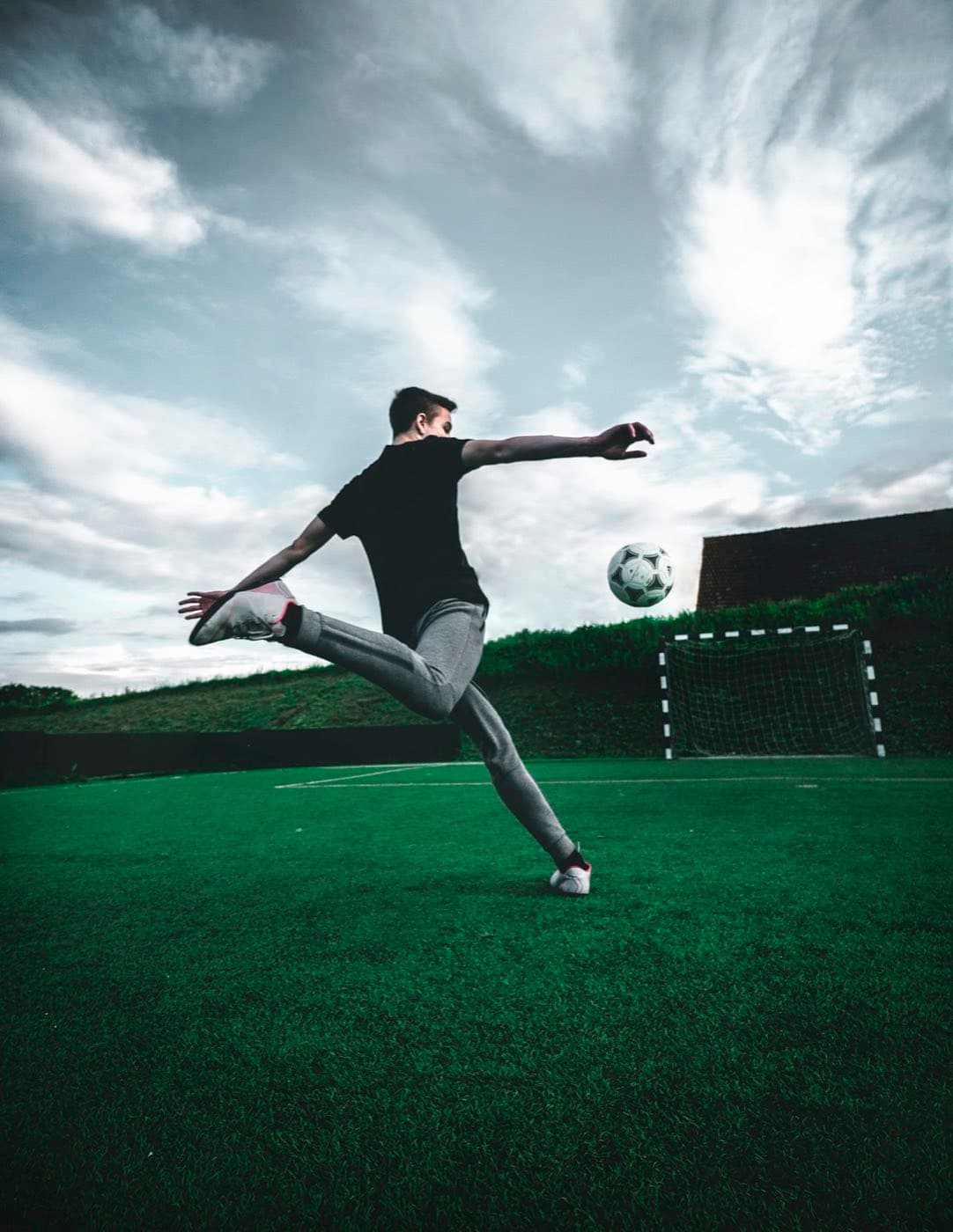 Football coach in Jerusalem